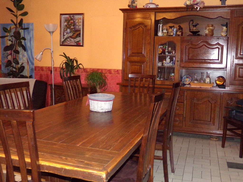 Domaine Capiet Bed and Breakfast Courpiac Exteriör bild
